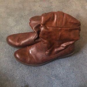 Women’s Cowboy Boots Size 12